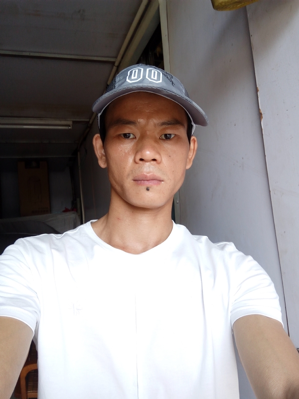 张生的第一张照片--佛山父母相亲团